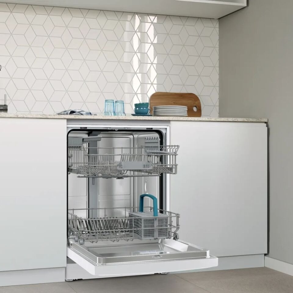 Profilo BMS421E3 5 Programlı Bulaşık Makinesi