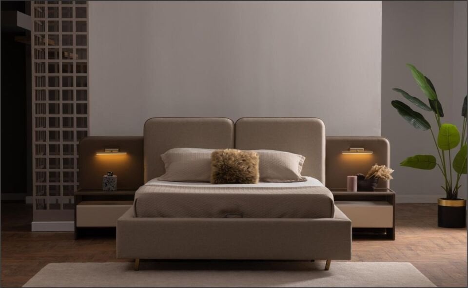 LİDYA ROSİTA KOMİDİN