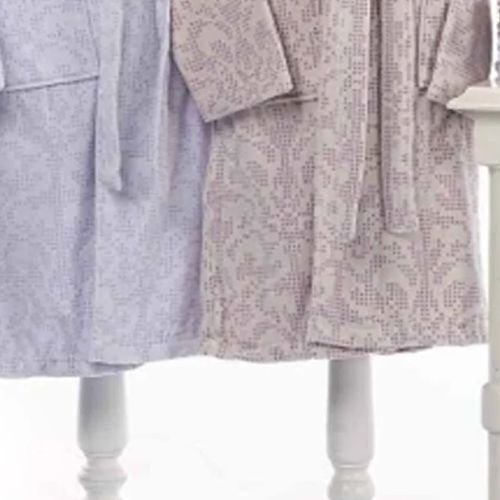 Özdilek Bellıno Lila Salyaka (L)