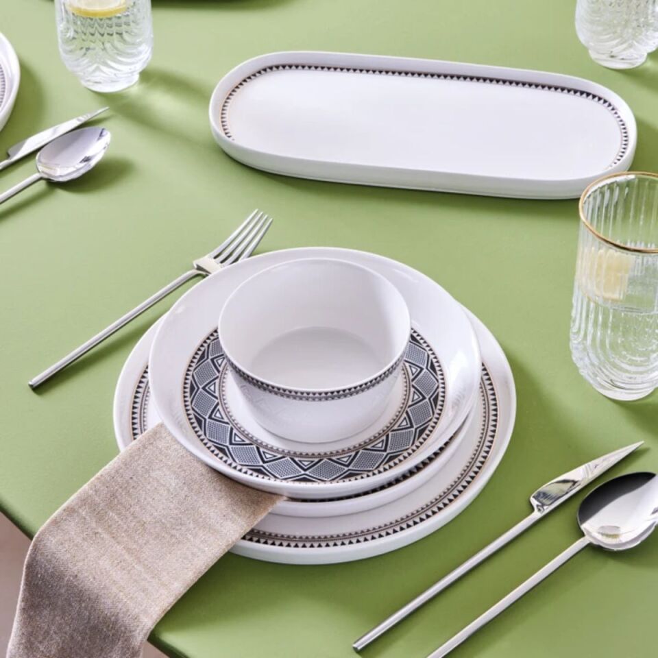 Karaca Stream Bone Monde 59 Parça 12 Kişilik Yemek Takımı Siyah