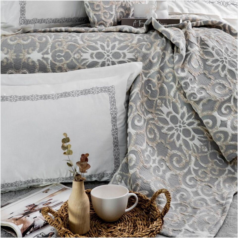 Schafer Home Amara Yatak Örtüsü Nevresim Seti 8 Parça-İndigo