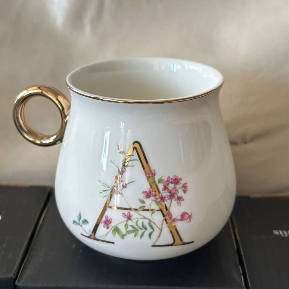 AROW VENÜS HARFLİ KUPA