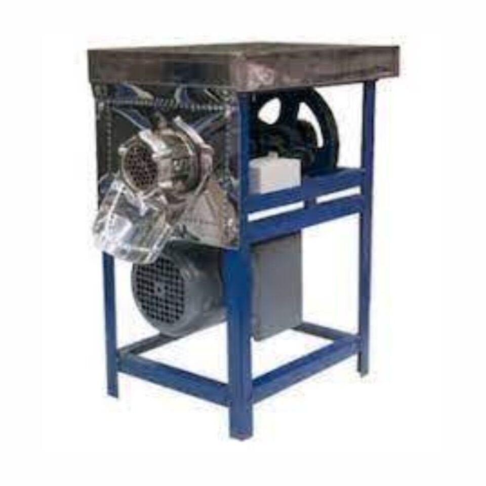 Oğuz 32 Numara Et Makinası