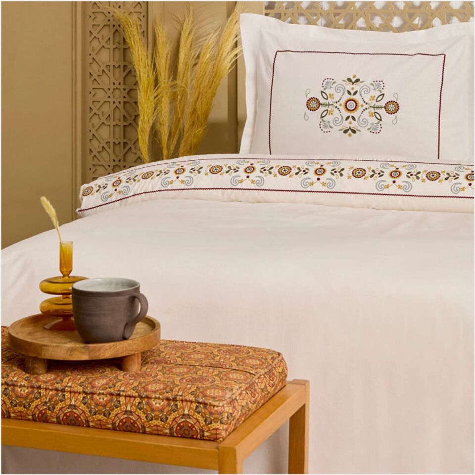 Karaca Home Beluna Nevresim Takımı Çift Kişilik Beyaz