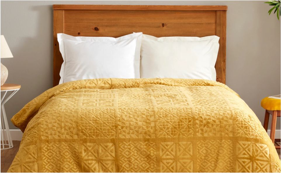 Karaca Blaır Hardal Cıft Kısılık Embos Battanıye 200X220