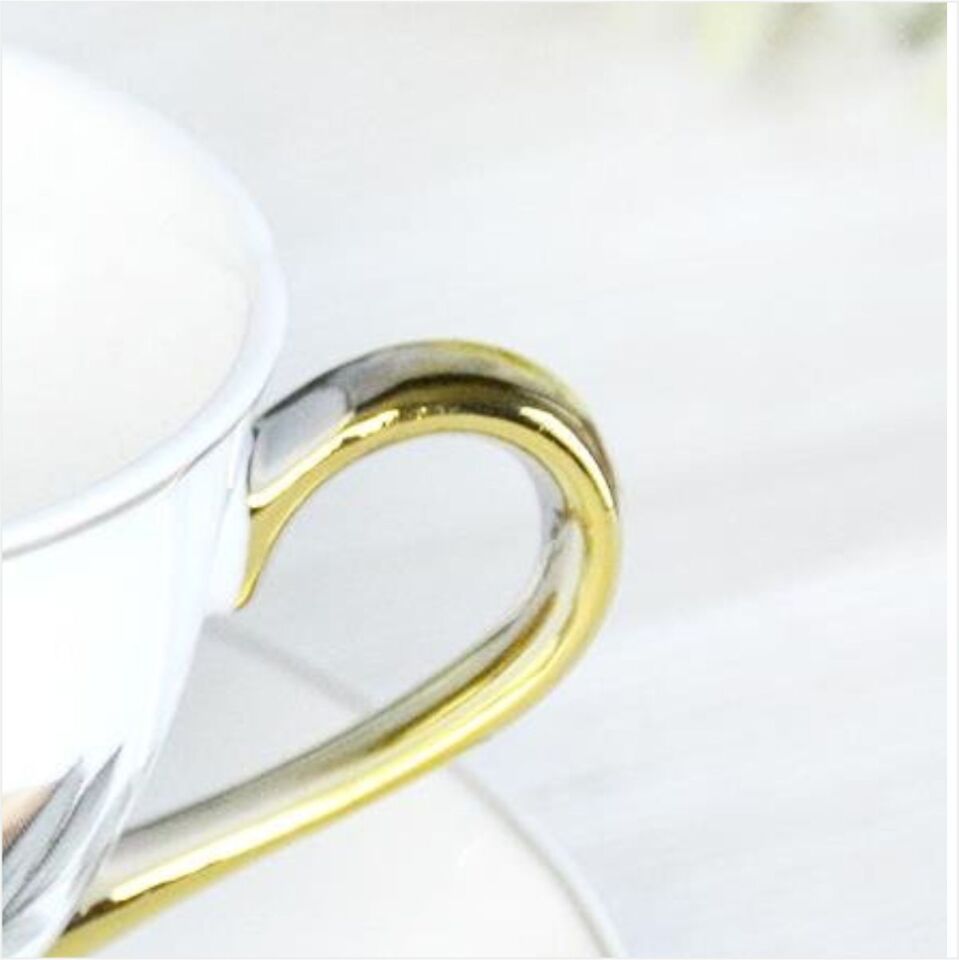 Şener  P/Por-101759Paçi-Botania Çiçekli Yaldızlı Kahve Fincan