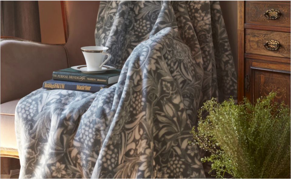 Karaca Home Flora Çift Kişilik İspanyol Battaniye Yeşil