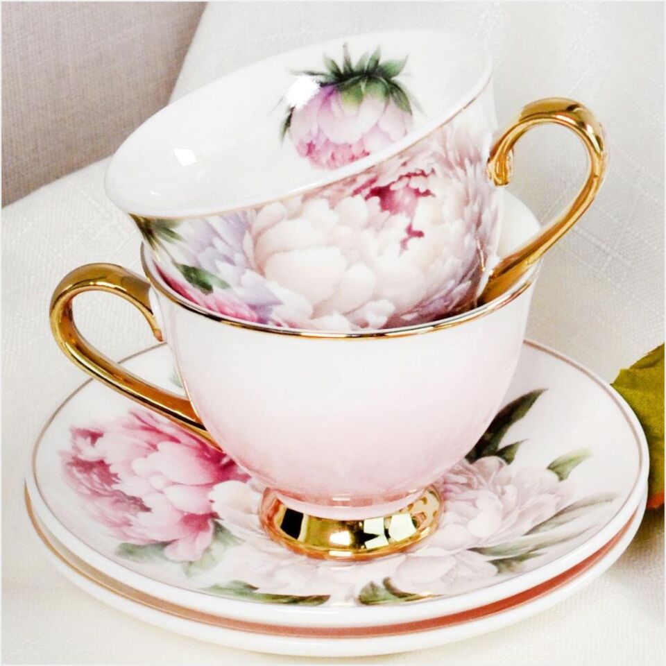 Şener P/Por-101762 Paçi-Garden Çiçekli Yaldızlı Kahve Fincan