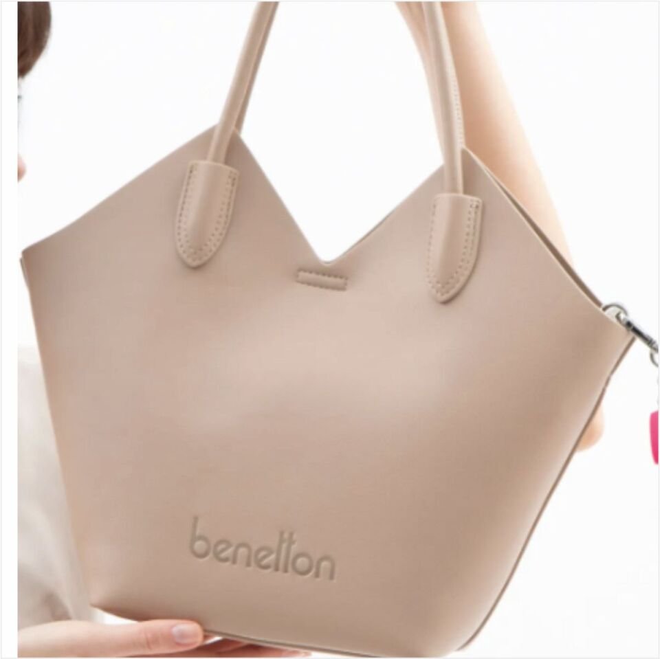 Benetton BNT-1508United Colors Of Benetton El Çantası Ten