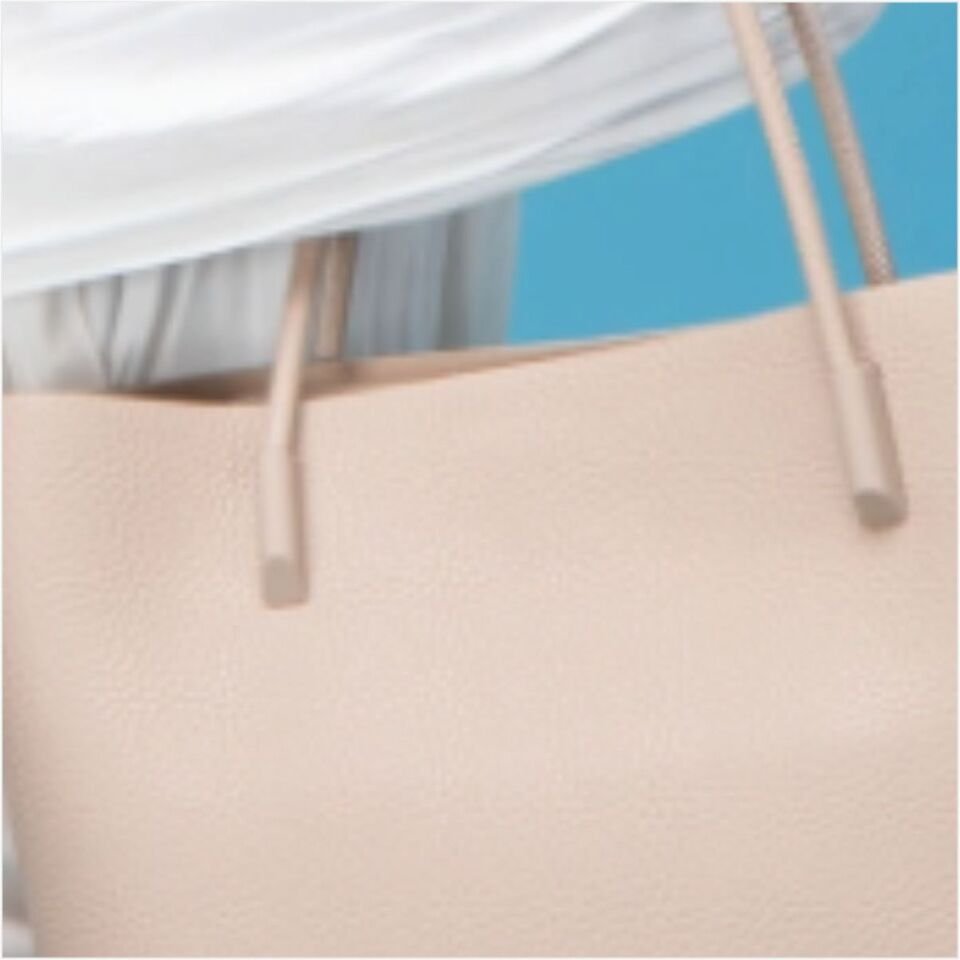 Benetton BNT-1535United Colors Of Benetton Kol Çantası Ten