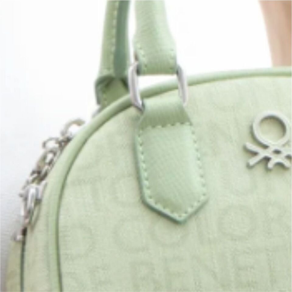 Benetton BNT-1602United Colors Of Benetton Kol Çantası Yeşil