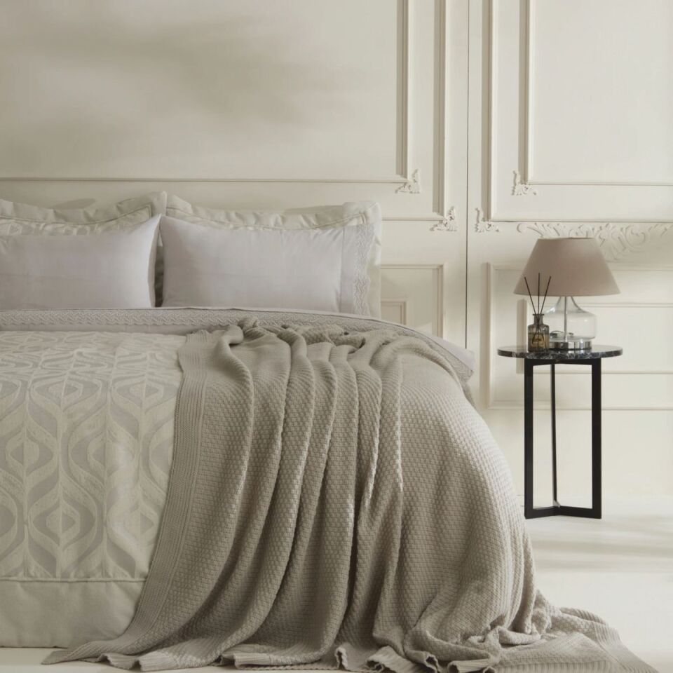 Karaca Brıde Coll Elına 8 Parça Çeyiz Seti Ekru