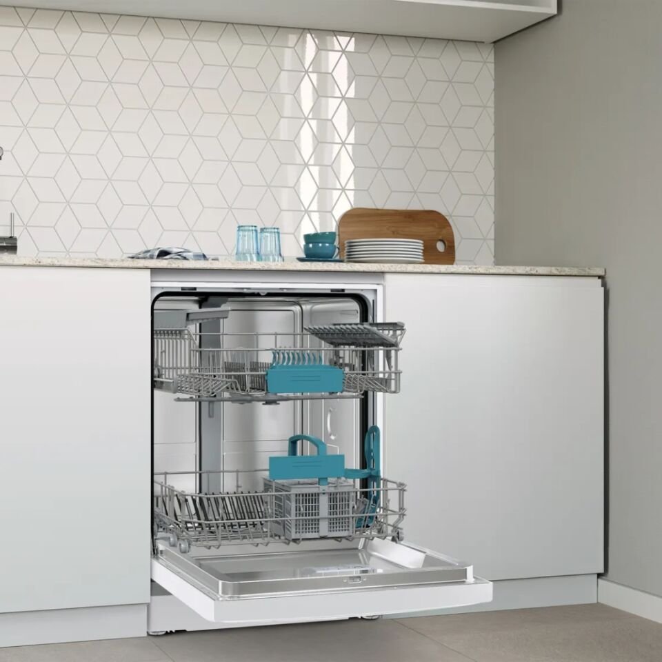 Profilo BMS622V1 6 Programlı Bulaşık Makinesi