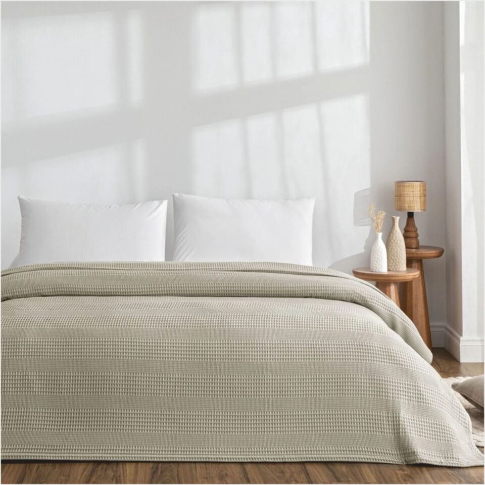 Taç Monet Çift Kişilik Pike Takımı Vizon