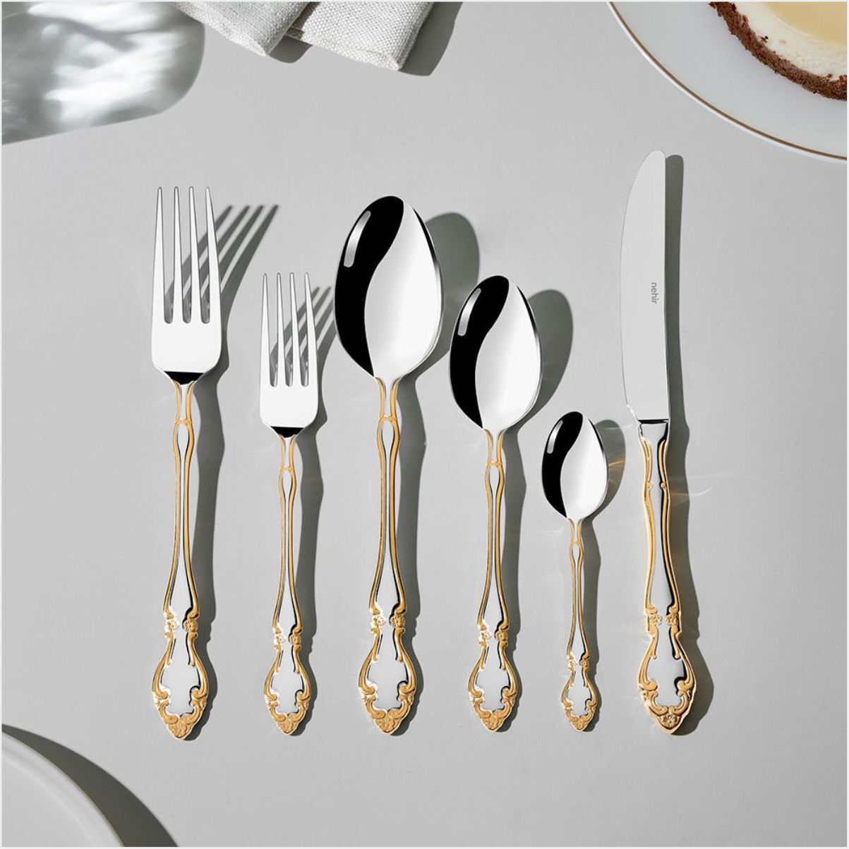 NEHİR ADRİANA ALTIN 72P BÜYÜK AİLE TK