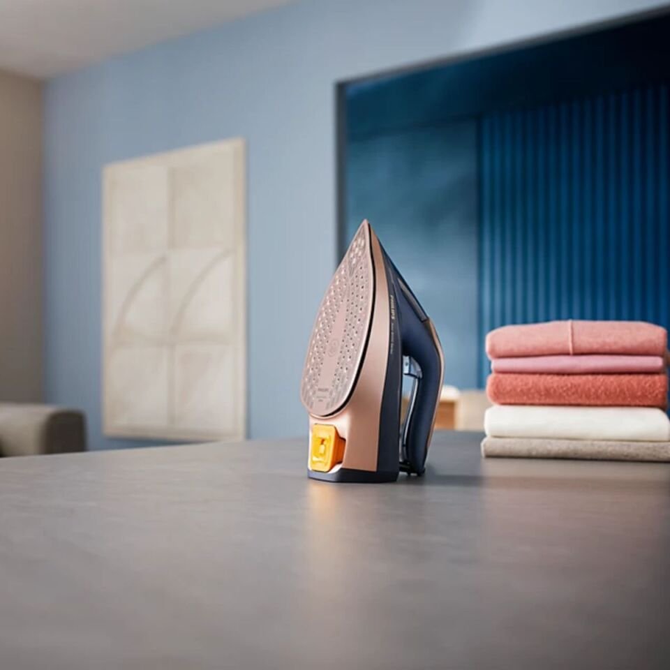 Phılıps Azur DST8050/20 Buharlı Ütü