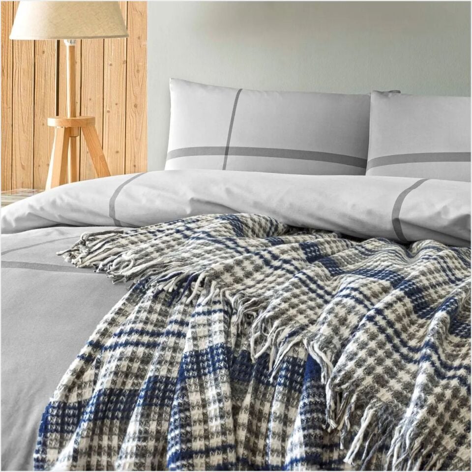 Taç Elwood Çift Kişilik Scotch Battaniyeli Nevresim Takımı Lacivert