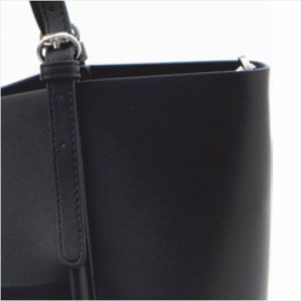 Benetton  BNT-1512 Naturel Kol Çantası Siyah