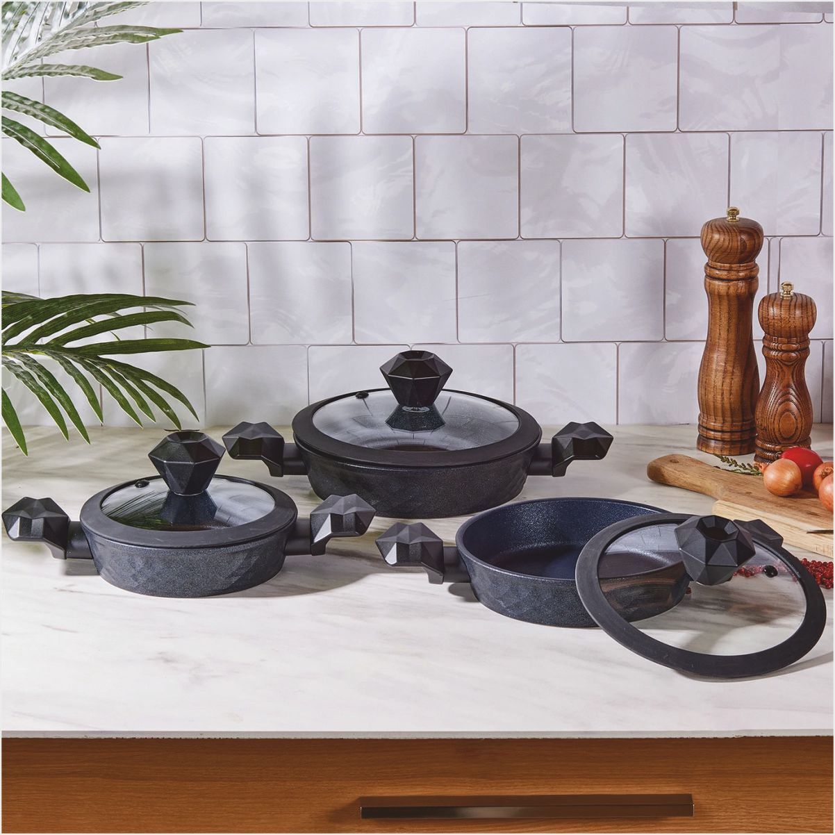 KARACA BİODİAMOND ANTİBAKTERİYEL KULP İNDÜKSİYON TABANLI 6 PARÇA SAHAN SETİ