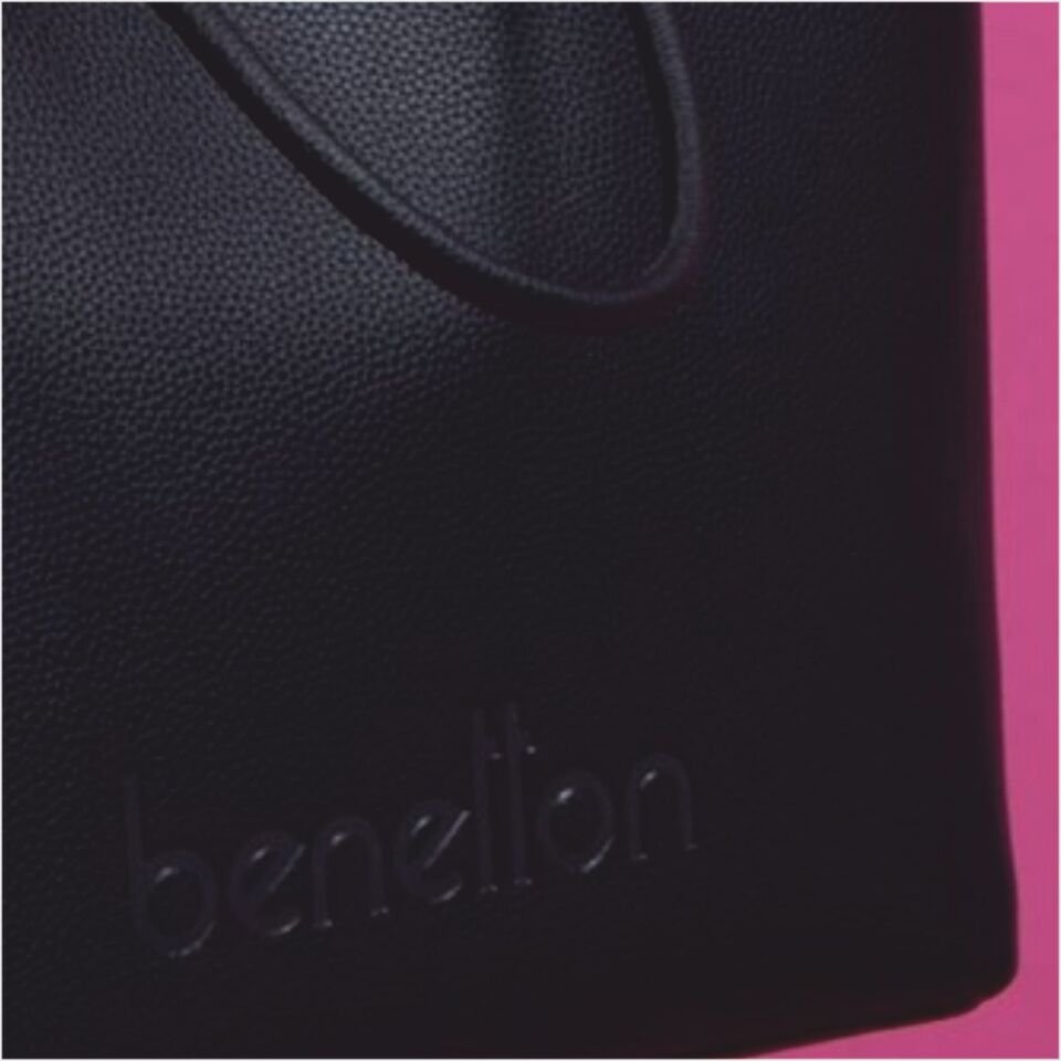 Benetton  BNT-1534 Floter Kol Çantası Siyah