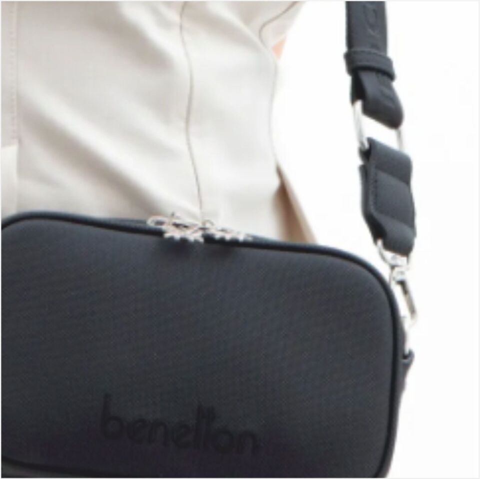 Benetton  BNT-1626 Nano Kol Çantası Taş-Laci