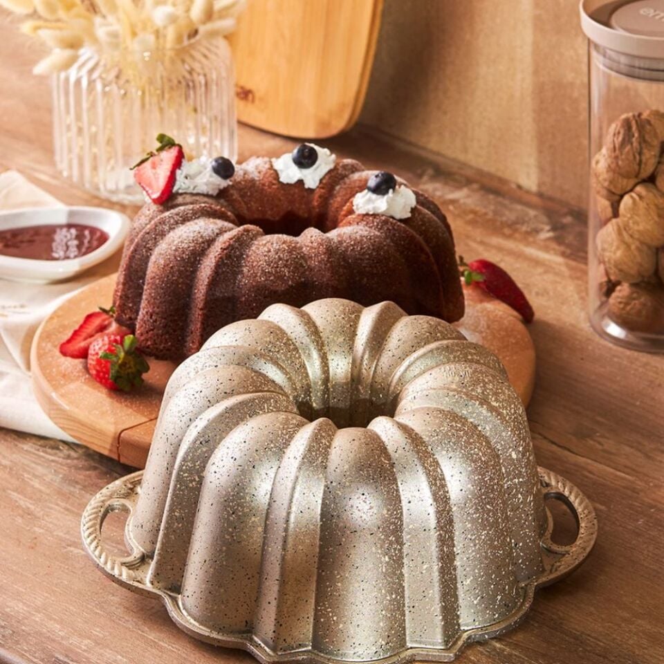 Emsan 50. Yıl Kek Kalıbı Gümüş