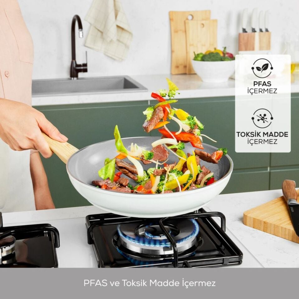 Karaca x Refika Birgül Swiss Crystal 7 Parça Tencere Seti Creamy