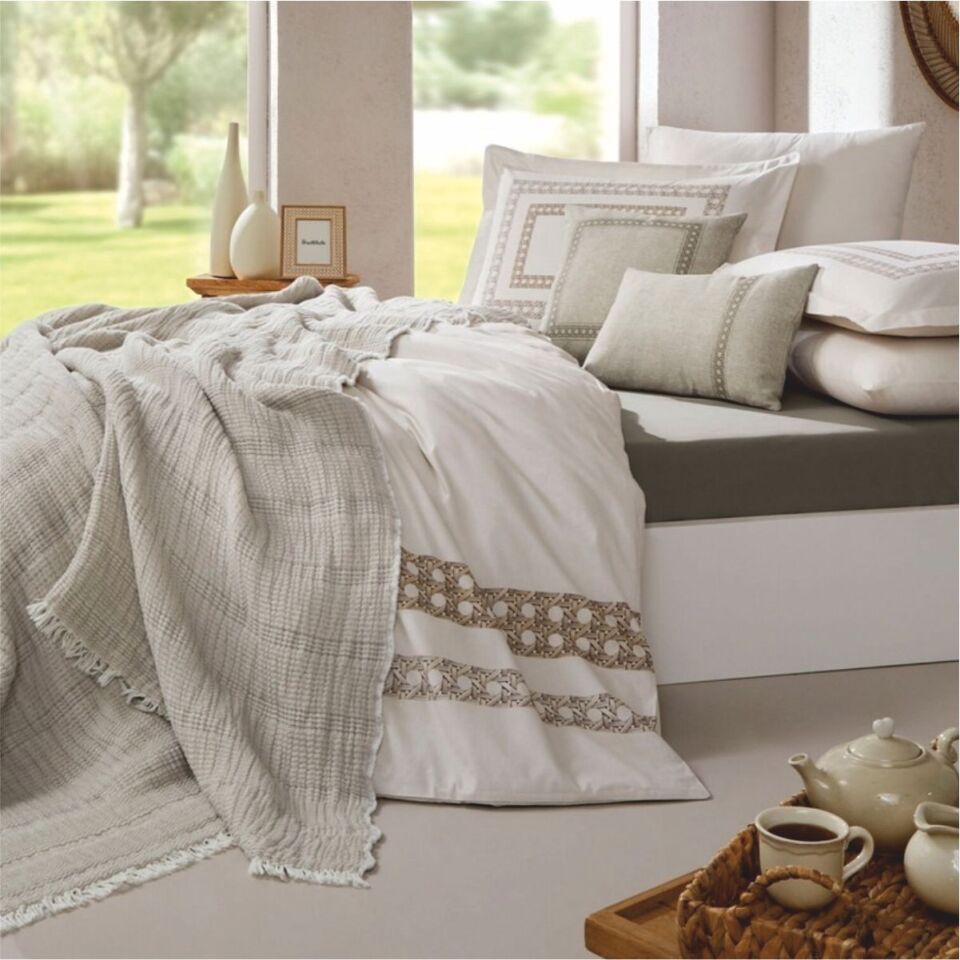 Özdilek Aurea Çift Kişilik Krem Nevresim Takımı