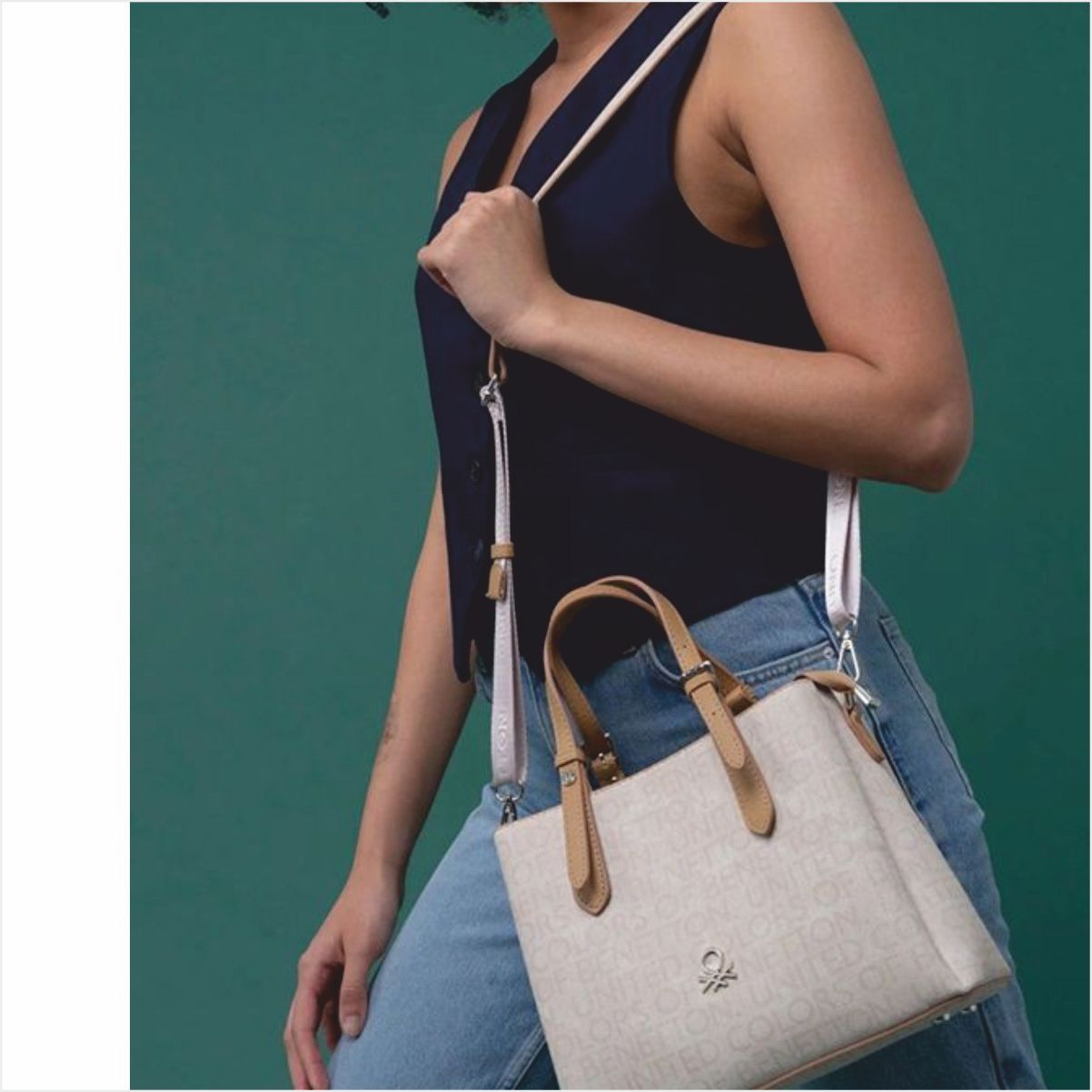 Benetton  BNT-1613 Monogram Eskitme Kol Çantası Bej-Camel