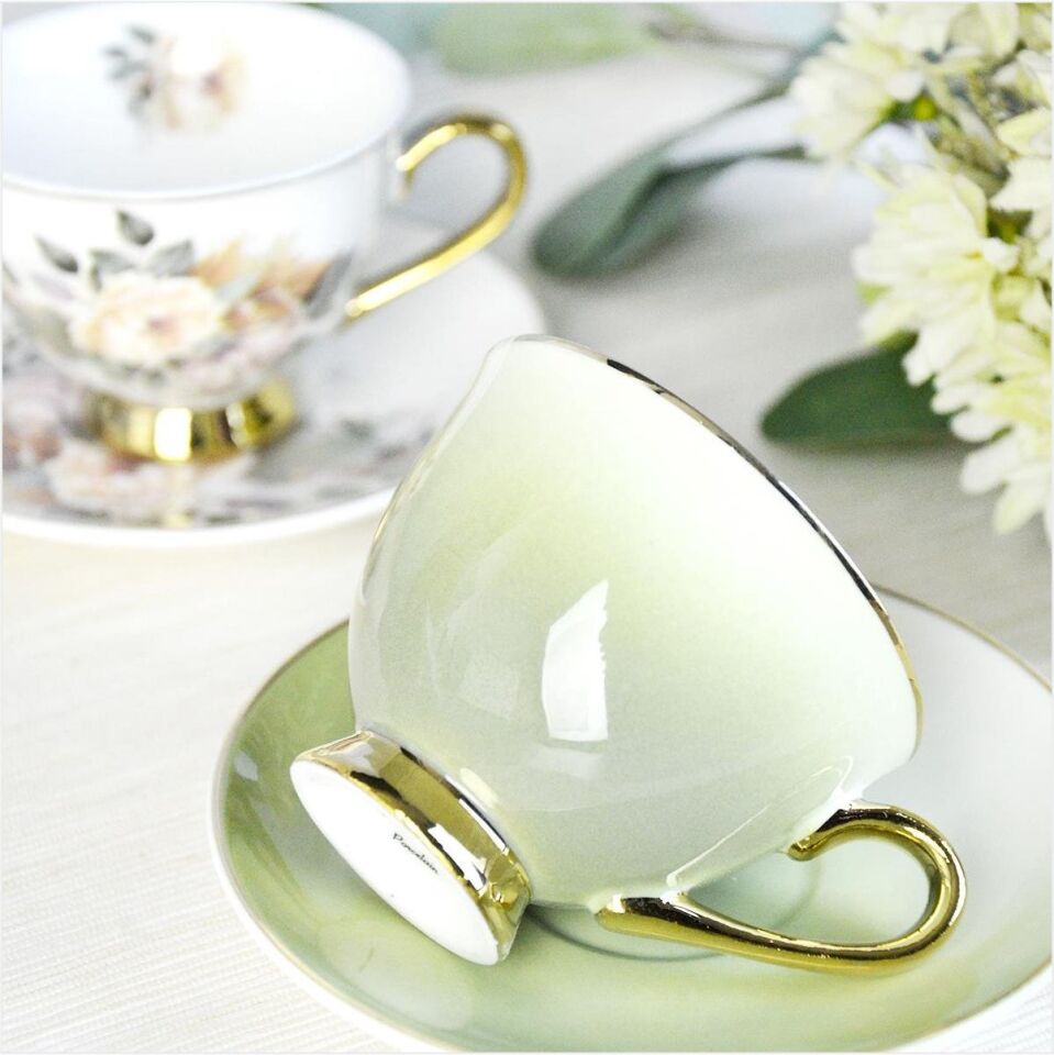 ŞENER  P/POR-101759PAÇİ-BOTANİA ÇİÇEKLİ YALDIZLI KAHVE FİNCAN