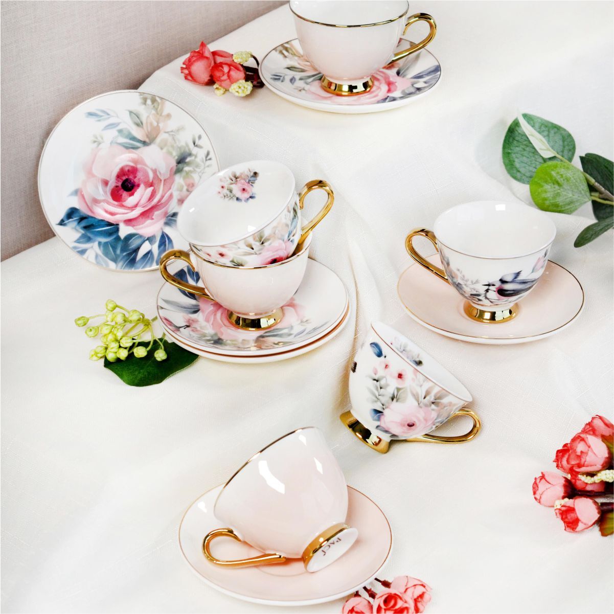 Şener  P/Por-101760Paçi-Bırdy Çiçekli Yaldızlı Kahve Fincan