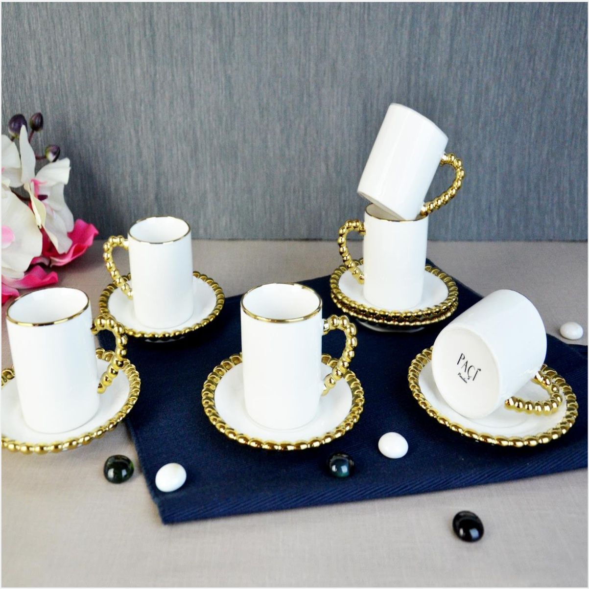 ŞENER  P/POR-101754PAÇİ-PUNTO BEYAZ YALDIZLI 6LI KAHVE FİNAN