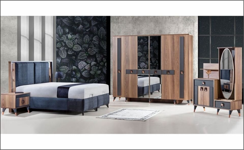 ELMA SERRA KOMİDİN