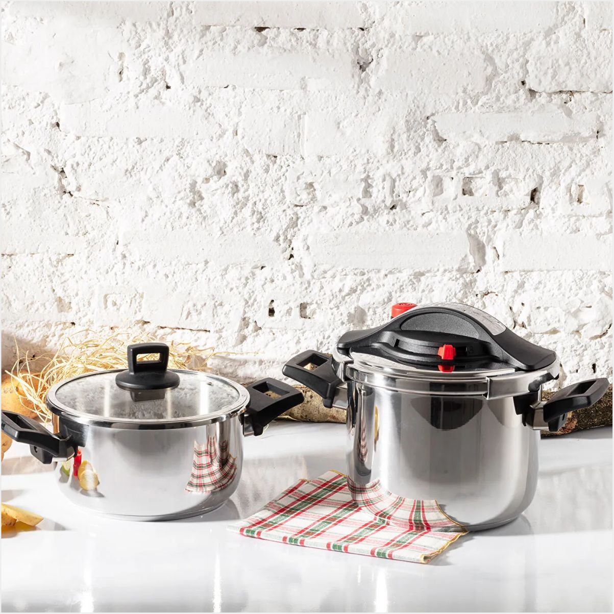 Karaca Vitola 4+6 Düdüklü Tencere Seti