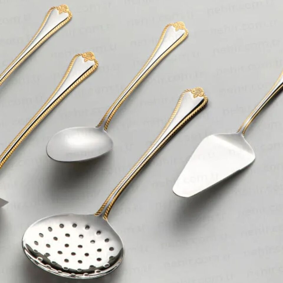 Nehir Fulya Altın 5P Servis Takımı.