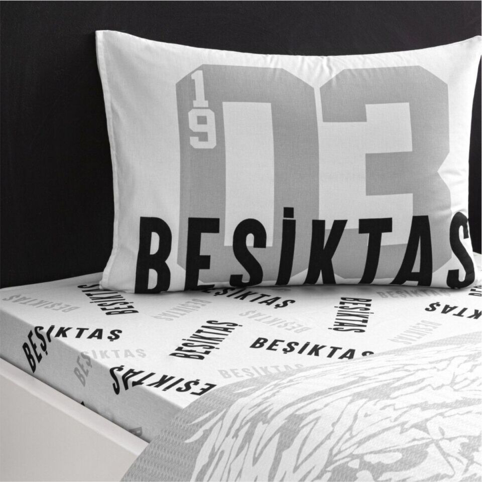 Taç Lisanslı Pkb Pike Takımı Beşıktas Soccer