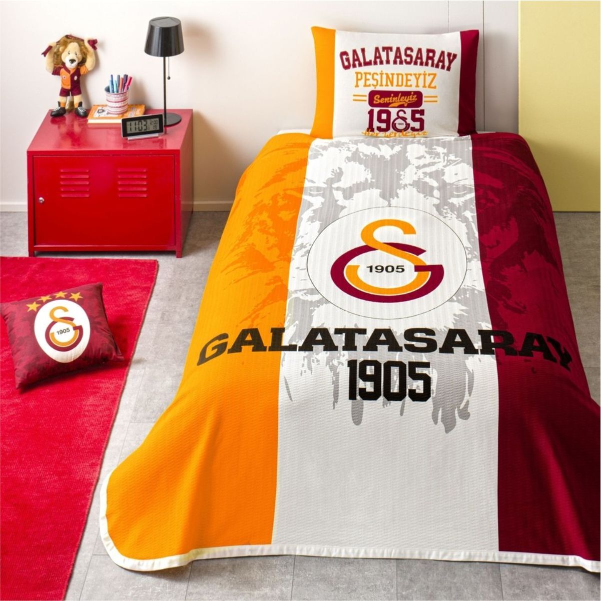 Taç Lisanslı Pkb Pike Takımı Galatasaray Soccer