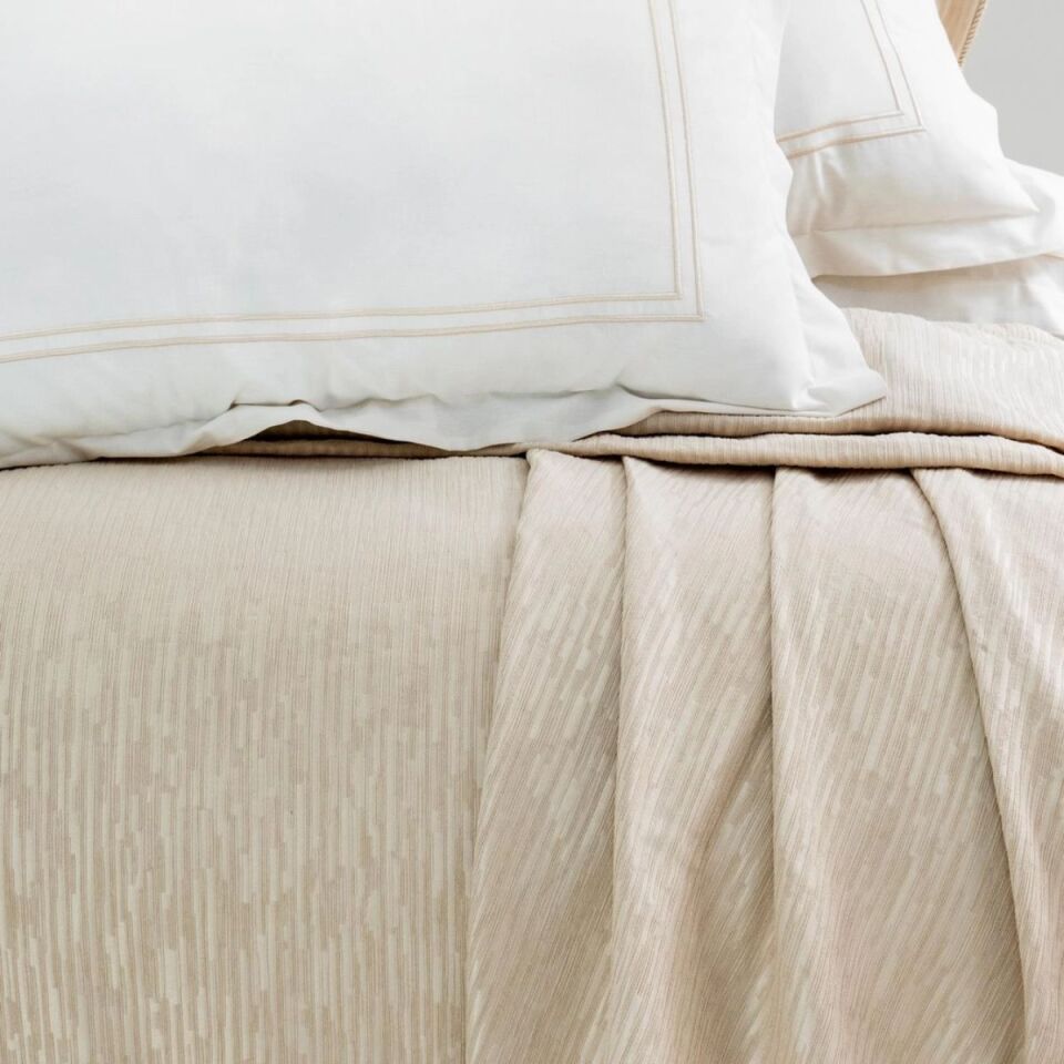 Schafer Home Pavia Şönil Yatak Örtüsü Nevresim Set 7 Parça. - Bej