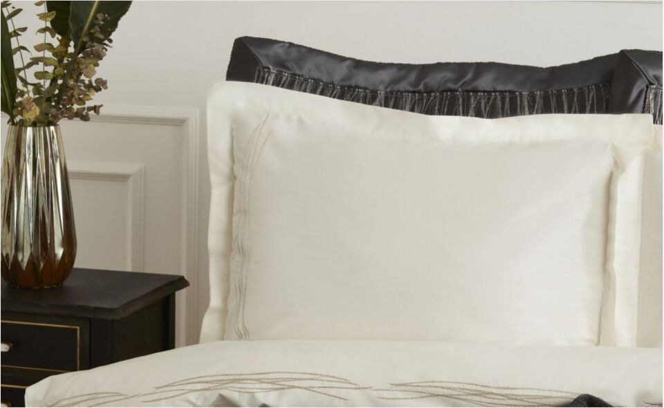 Karaca Home Monica 8 Parça Çeyiz Seti Silver