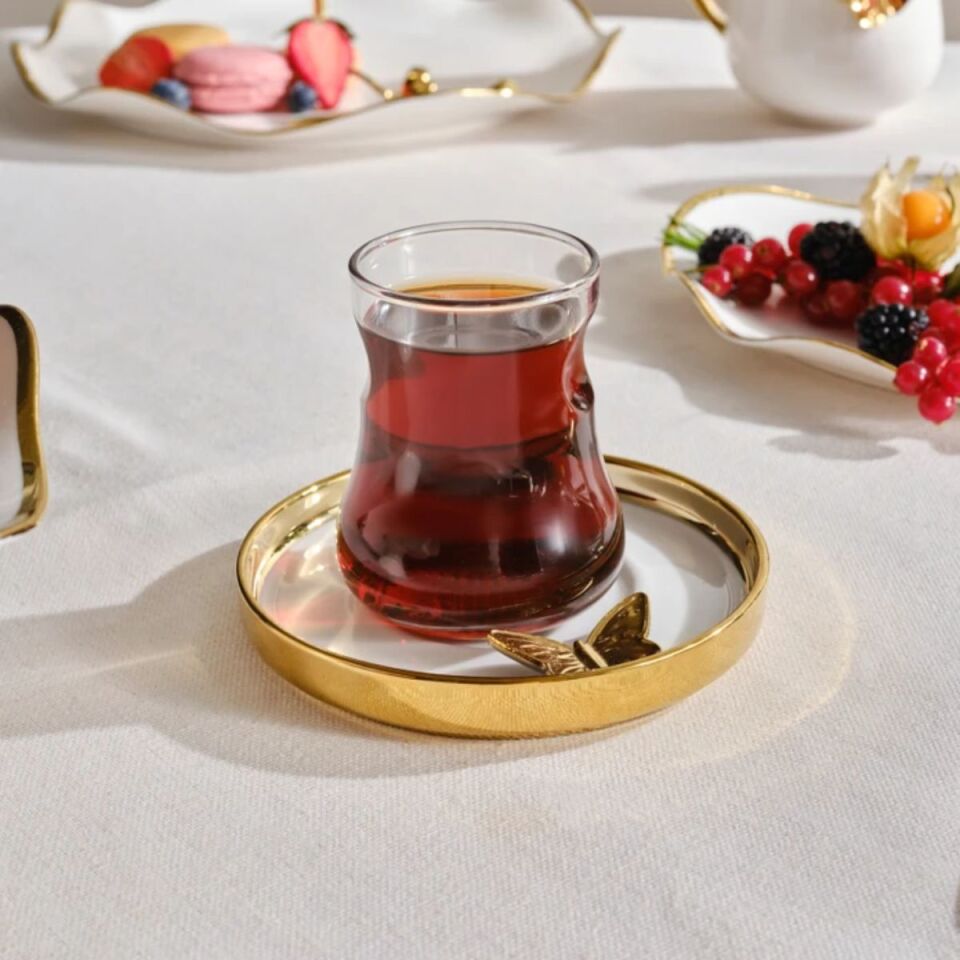 Karaca X Müge Anlı Kelebekli 6 Kişilik Çay Takımı Beyaz