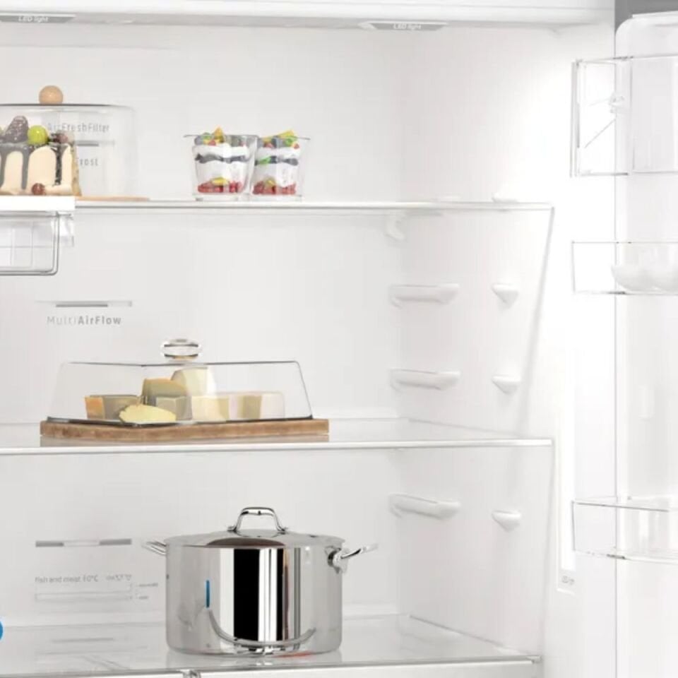 Profilo BD3086WECN Kombi No Frost Buzdolabı