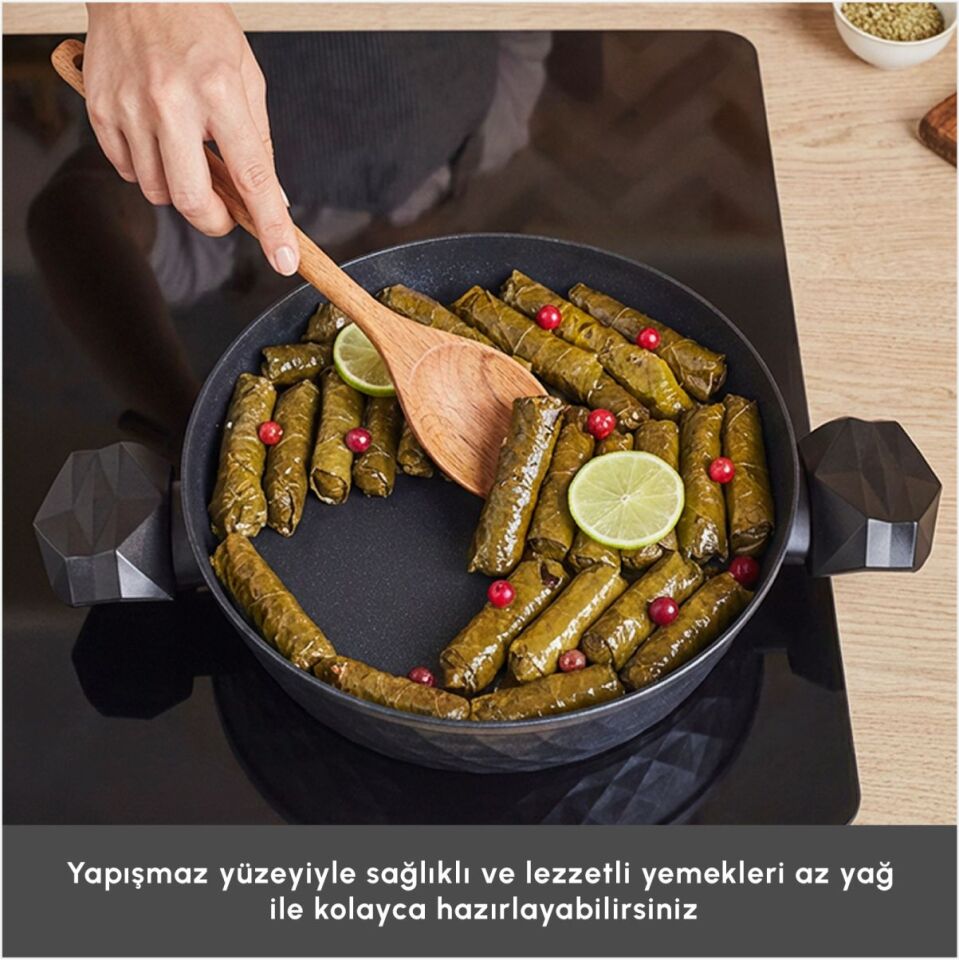 KARACA BİODİAMOND ANTİBAKTERİYEL KULP KARNIYARIK TENCERE 26 CM