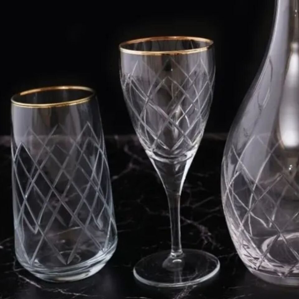 Dnz-Art Karizma 31 Parça Sofra Seti Altın