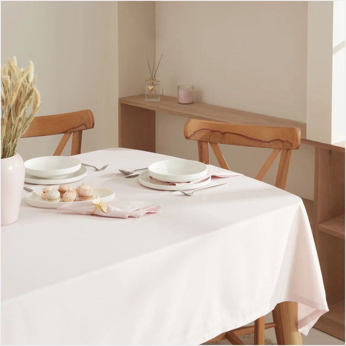 Karaca Home Caroline Dertsiz Masa Örtüsü Pudra