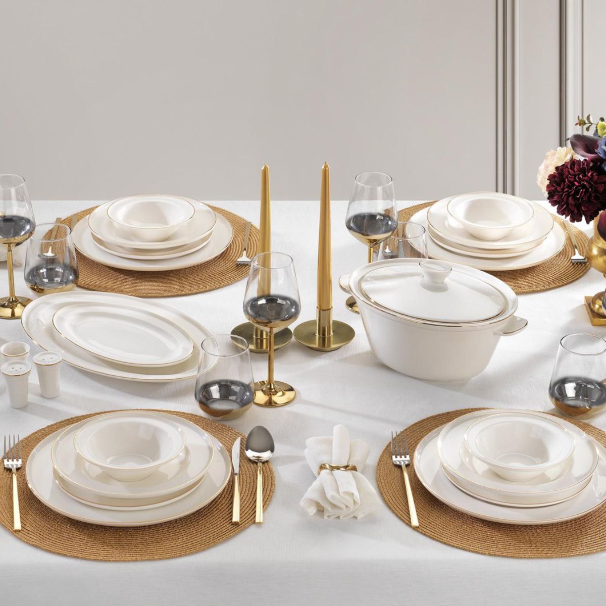 Schafer Queen Glory Bone Yemek Takımı 60 Parça-Altın