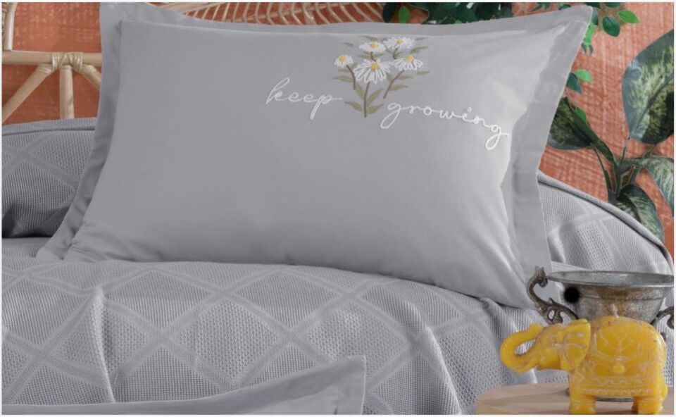 Aran Clasy Butik Çift Kişilik Nakış Detaylı Pike Takımı Etta V3 Gri