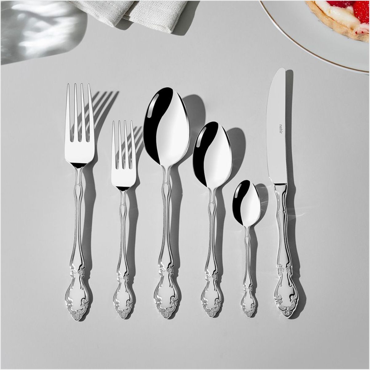 Nehir Adriana Sade 72P Büyük Aile Takımı