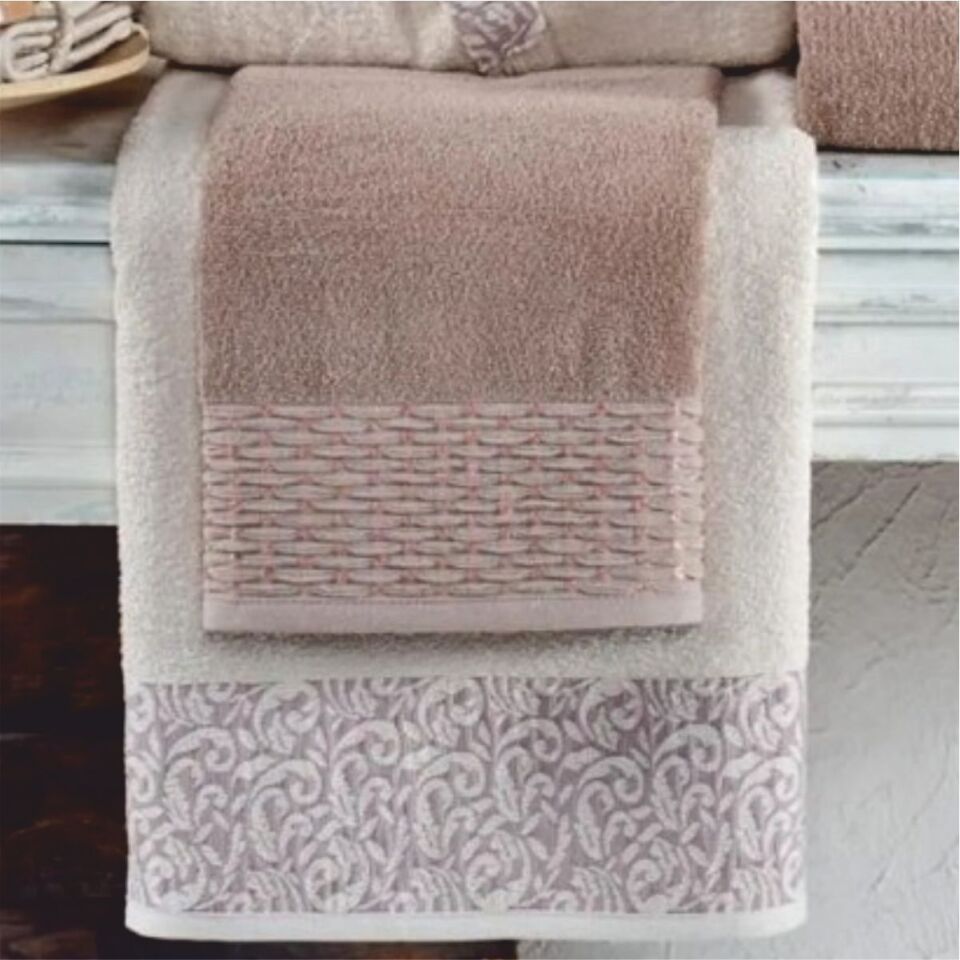 Taç Kristal Soft Cotton Nakışlı 6 Parça Aile Bornoz Takımı Bej-Pudra