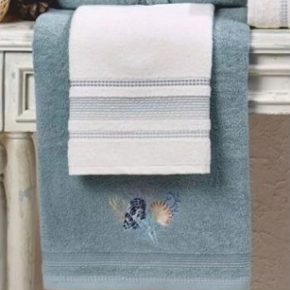 Taç Kristal Soft Cotton Nakışlı 6 Parça Aile Bornoz TakımıEkru-Mavi