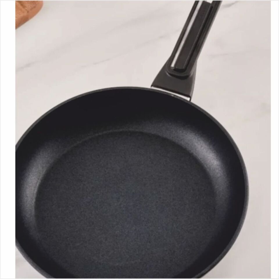 Karaca Bıodıamnond Prestige Tava 26 Cm